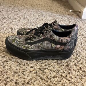 Vans Platform Black and Multicolor Patterned Sneakers